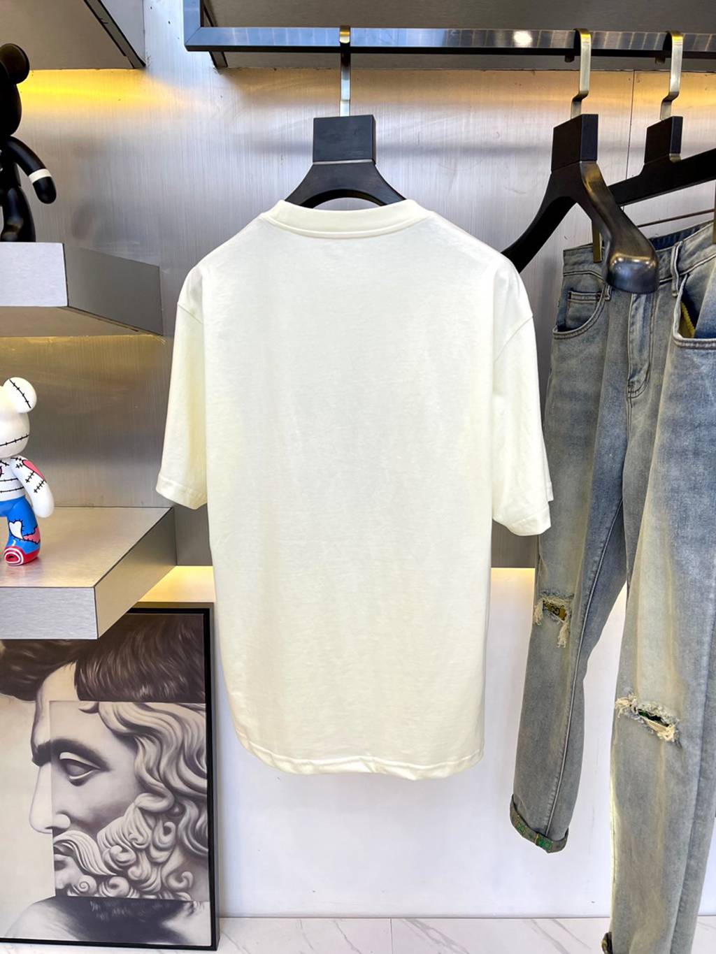 Gucc* T-shirt